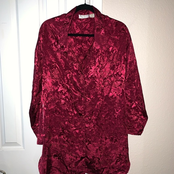 Vintage Victoria’s Secret Night Gown - Picture 3 of 4